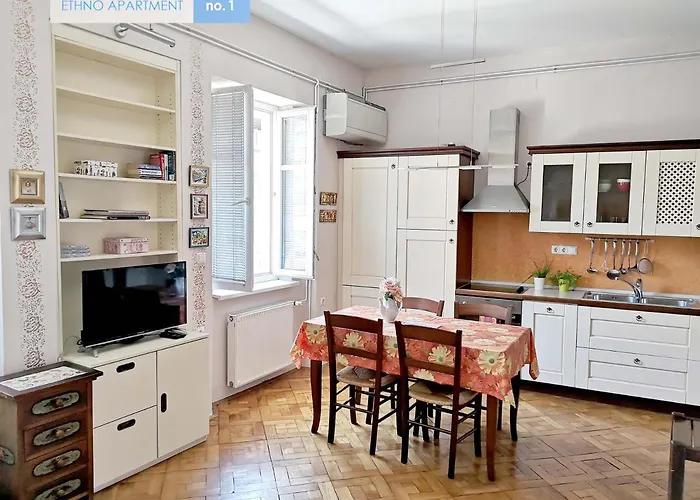 エスノ * リュブリャナ