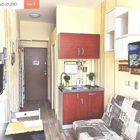 Ethno * Λιουμπλιάνα